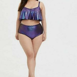 Top and bottom swimsuit